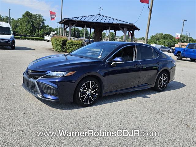 2021 Toyota Camry SE
