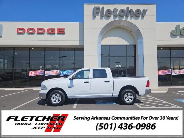 2023 RAM 1500 Classic SLT Crew Cab 4x4 57 Box