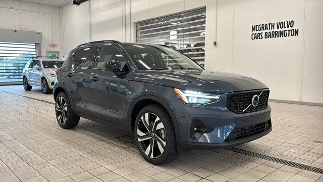 2026 Volvo XC40 B5 Ultra
