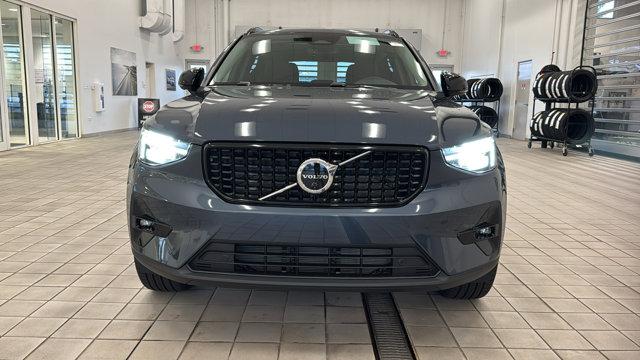 2026 Volvo XC40 B5 Ultra