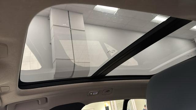 2026 Volvo XC40 B5 Ultra