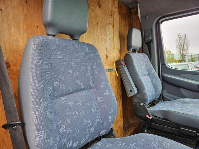 2005 Freightliner Sprinter base