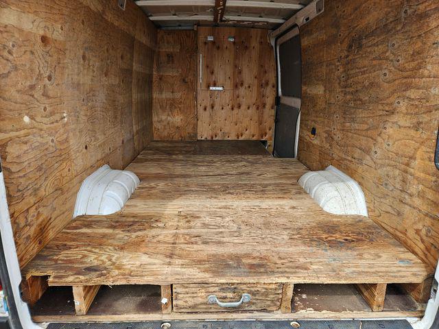 2005 Freightliner Sprinter base