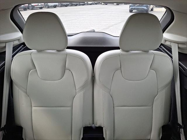 2024 Volvo XC90 Recharge T8 Plus Bright Theme 7-Seater