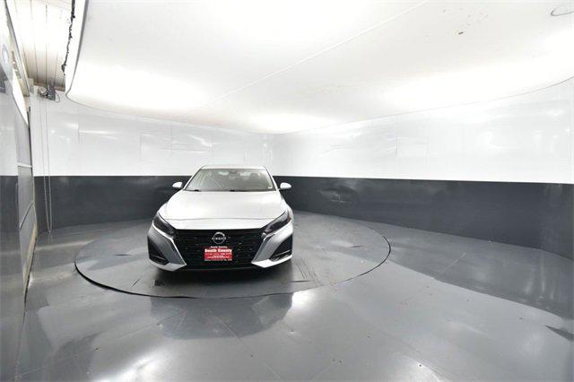 2023 Nissan Altima SV FWD
