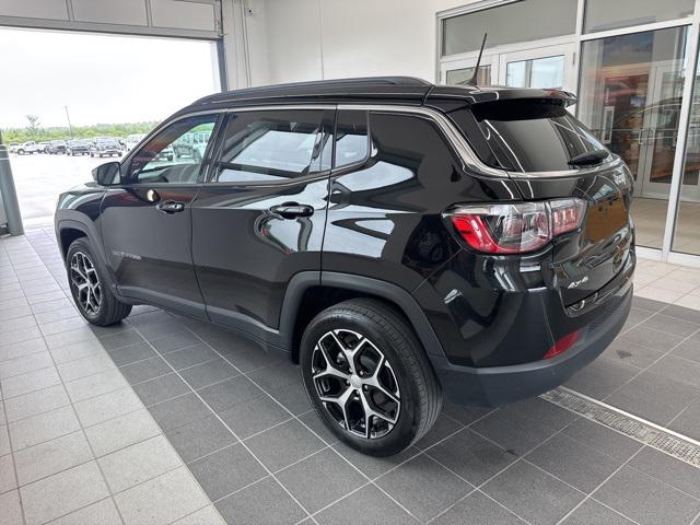 2024 Jeep Compass Limited 4x4 2024 Jeep Compass Limited 4x4