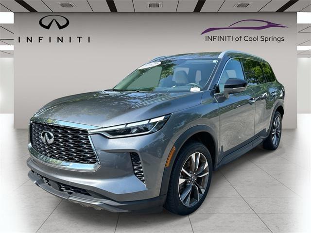 2022 INFINITI QX60 LUXE AWD