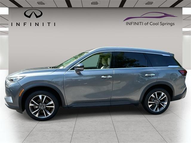 2022 INFINITI QX60 LUXE AWD