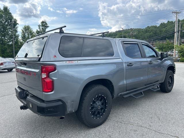 2021 Chevrolet Silverado 1500 4WD Crew Cab Short Bed Custom