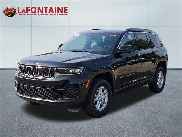 2025 Jeep Grand Cherokee GRAND CHEROKEE LAREDO 4X4