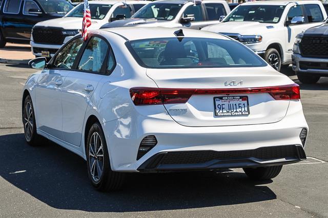 2023 Kia Forte LXS
