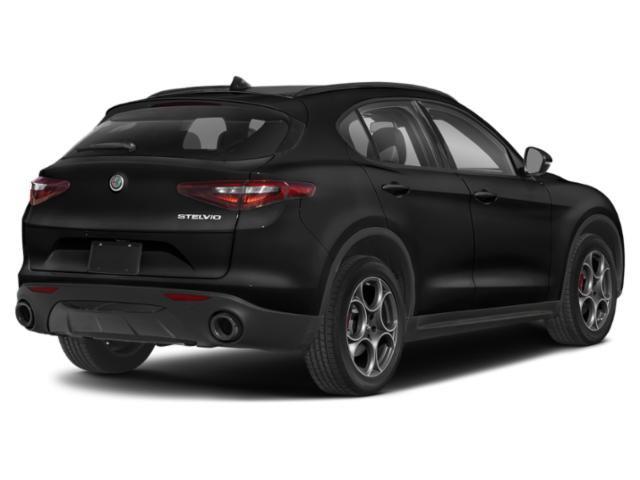 2022 Alfa Romeo Stelvio Sprint RWD