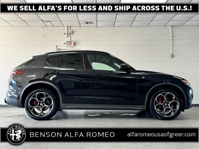 2022 Alfa Romeo Stelvio Ti AWD