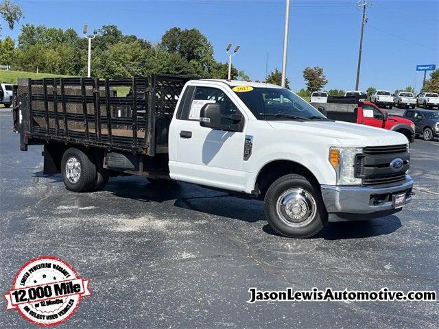 2017 Ford F-350 Chassis XL