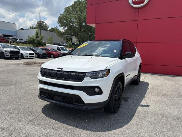 2022 Jeep Compass Altitude FWD