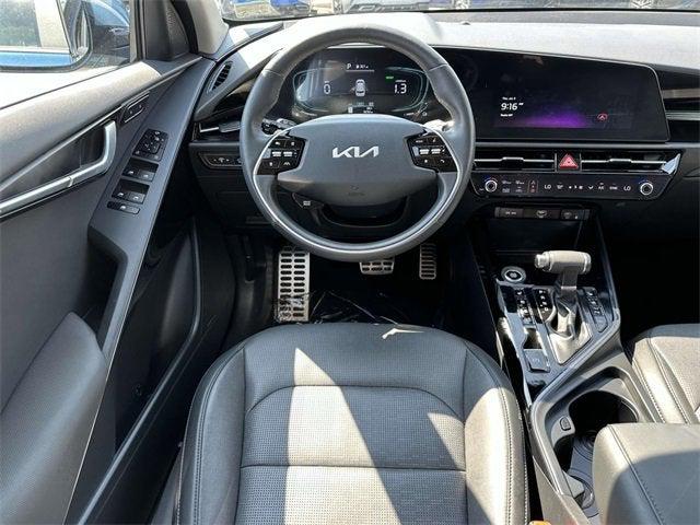 2024 Kia Niro SX Touring
