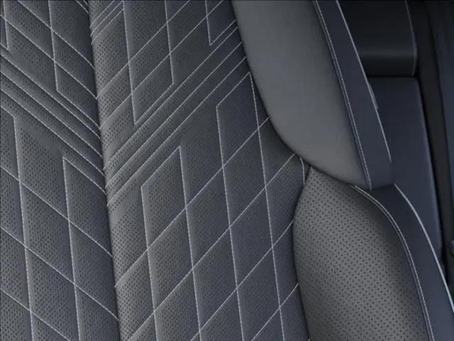 2026 Cadillac iQ V-Series w/1SM
