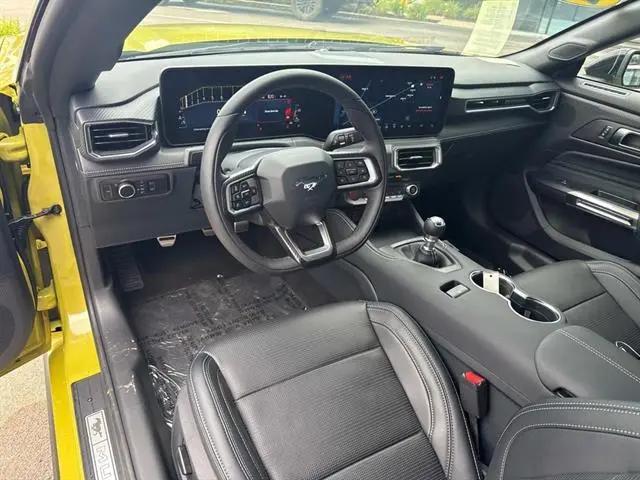 2025 Ford Mustang GT Premium Fastback