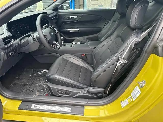 2025 Ford Mustang GT Premium Fastback