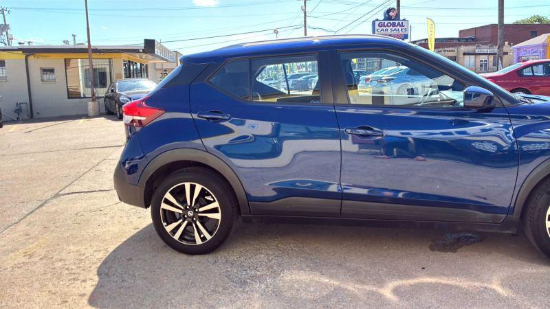 2020 Nissan Kicks SV Xtronic CVT