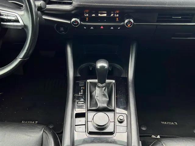 2022 Mazda Mazda3 Premium