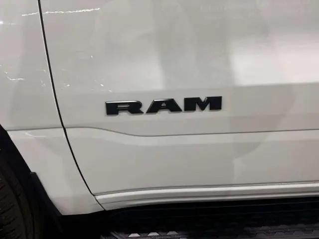 2023 Ram 1500 Laramie Crew Cab 4x4 5'7" Box
