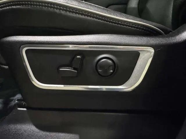 2023 Ram 1500 Laramie Crew Cab 4x4 5'7" Box