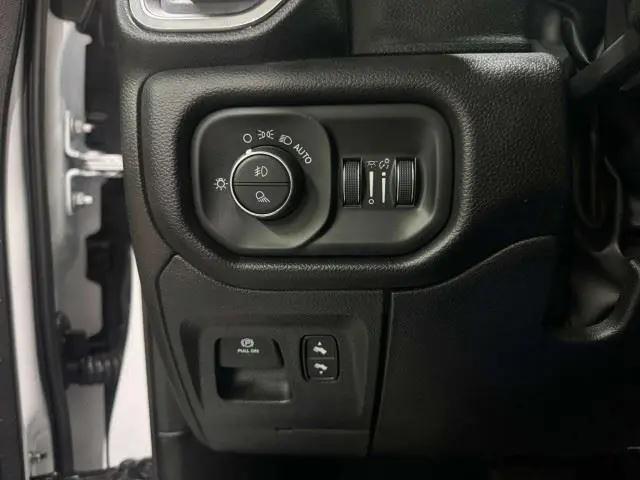 2023 Ram 1500 Laramie Crew Cab 4x4 5'7" Box