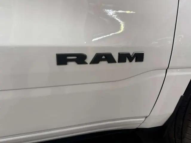 2023 Ram 1500 Laramie Crew Cab 4x4 5'7" Box