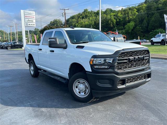 2024 RAM 2500 Tradesman Crew Cab 4x4 64 Box