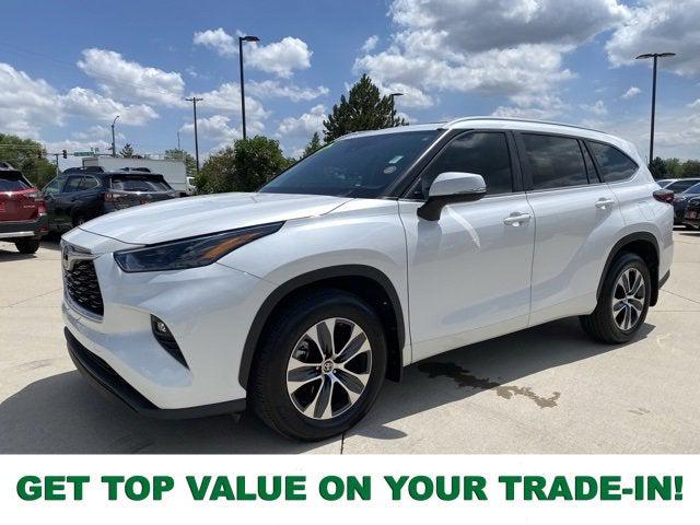 2024 Toyota Highlander XLE