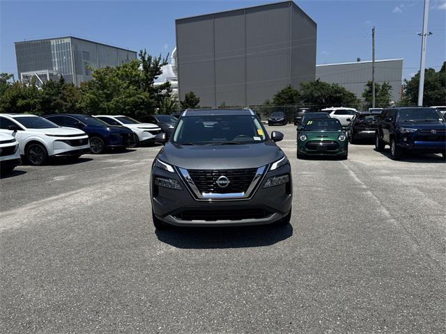 2023 Nissan Rogue SV FWD