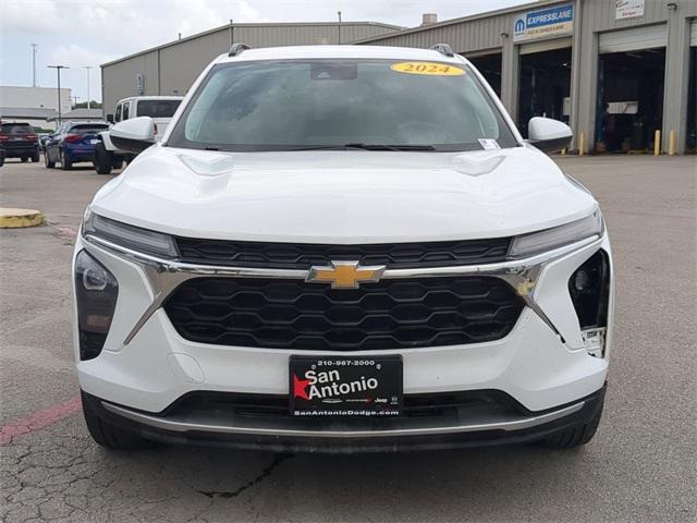 2024 Chevrolet Trax FWD LT