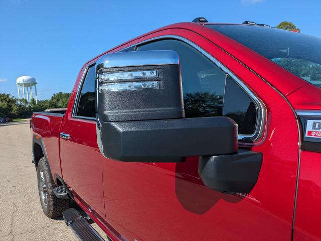2025 GMC Sierra 2500HD 4WD Crew Cab Standard Bed SLT