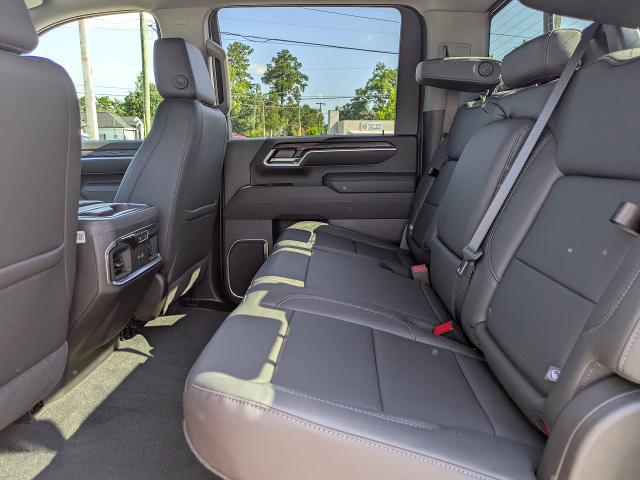 2025 GMC Sierra 2500HD 4WD Crew Cab Standard Bed SLT