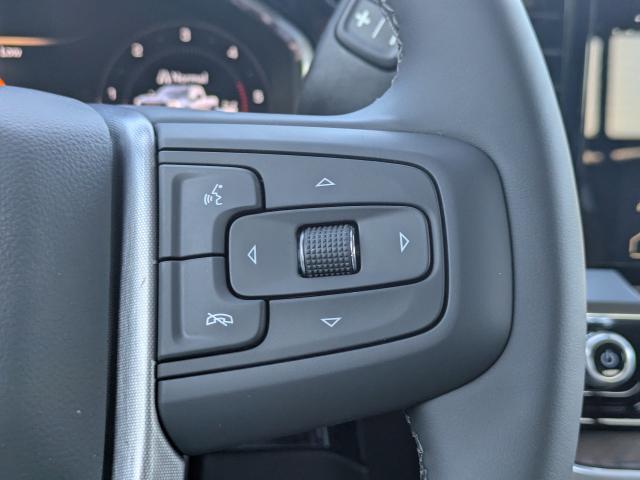 2025 GMC Sierra 2500HD 4WD Crew Cab Standard Bed SLT