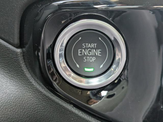 2025 GMC Sierra 2500HD 4WD Crew Cab Standard Bed SLT