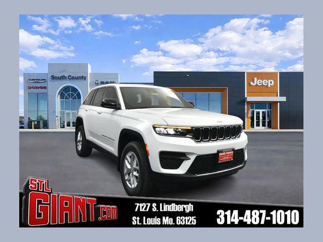 2025 Jeep Grand Cherokee GRAND CHEROKEE LAREDO X 4X4