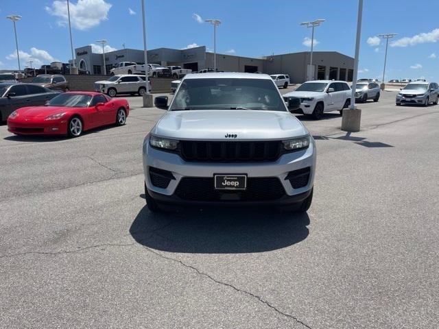 2022 Jeep Grand Cherokee Altitude 4x4