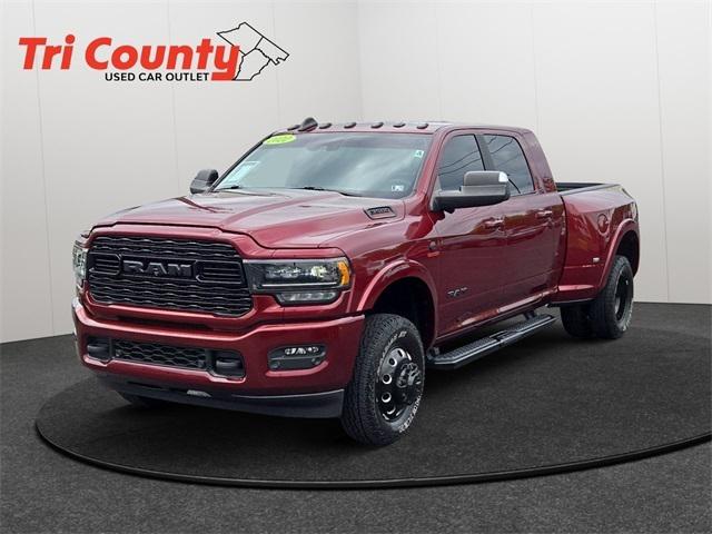 2022 RAM 3500 Limited Mega Cab 4x4 64 Box