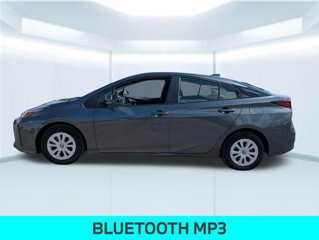 2022 Toyota Prius LE