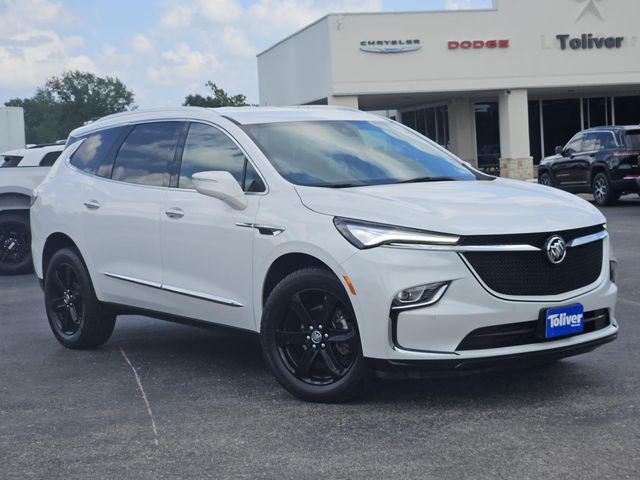 2023 Buick Enclave Essence FWD