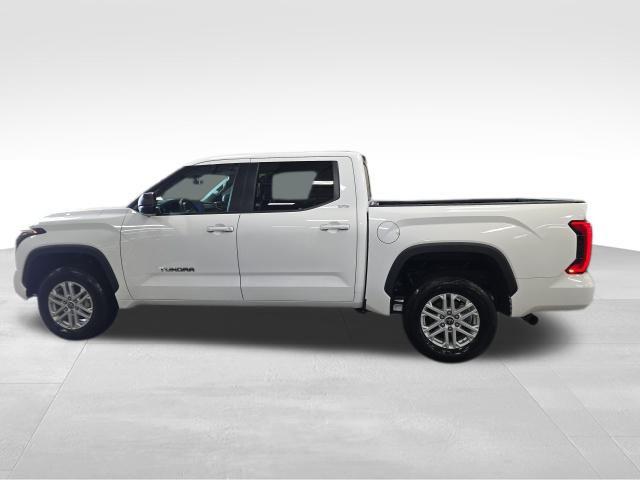 2024 Toyota Tundra SR5 4WD
