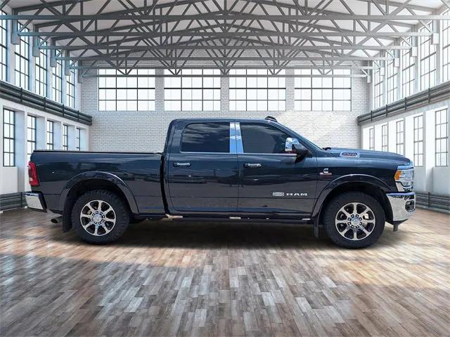 2020 RAM 2500 Laramie Longhorn Crew Cab 4X2 64 Box