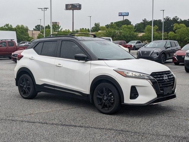 2024 Nissan Kicks SR Xtronic CVT