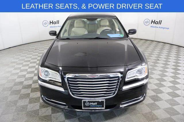 2013 Chrysler 300 Motown