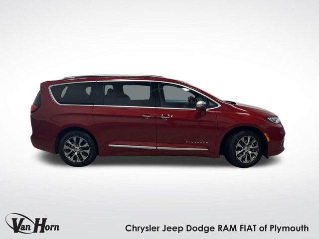 2024 Chrysler Pacifica Hybrid Pinnacle