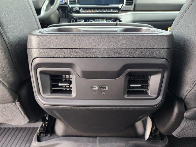 2025 Chevrolet Silverado 1500 LT 4WD