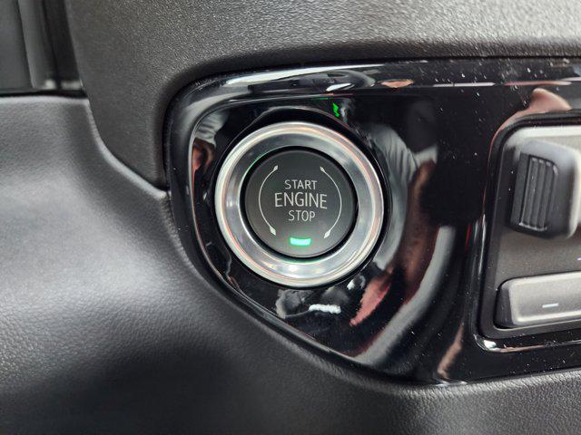 2025 Chevrolet Silverado 1500 LT 4WD
