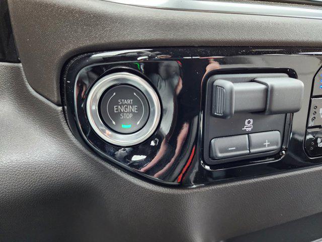 2025 Chevrolet Silverado 1500 LTZ 4WD